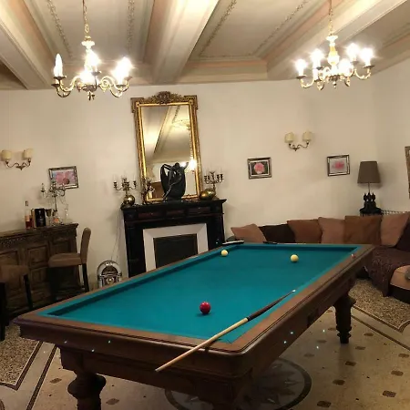 Maison Trigon بيت ضيافة Roujan